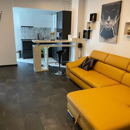 Fancy Westpark 2 Residence Lakeview W7 부쿠레슈티 외부 사진