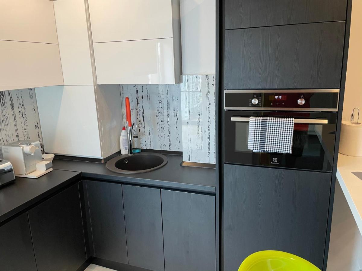 Fancy Westpark 2 Residence Lakeview W7 부쿠레슈티 외부 사진